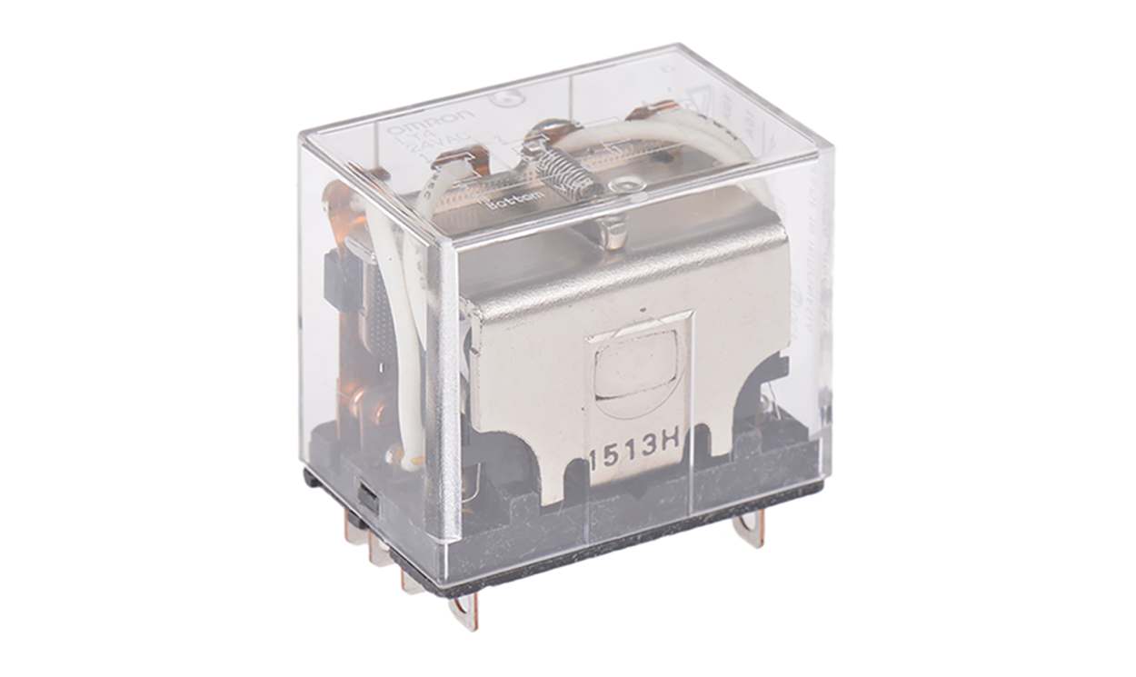 Omron LY4 24VAC, Plug In Power Relay, 24V ac Coil, 10A Switching Current, 4PDT