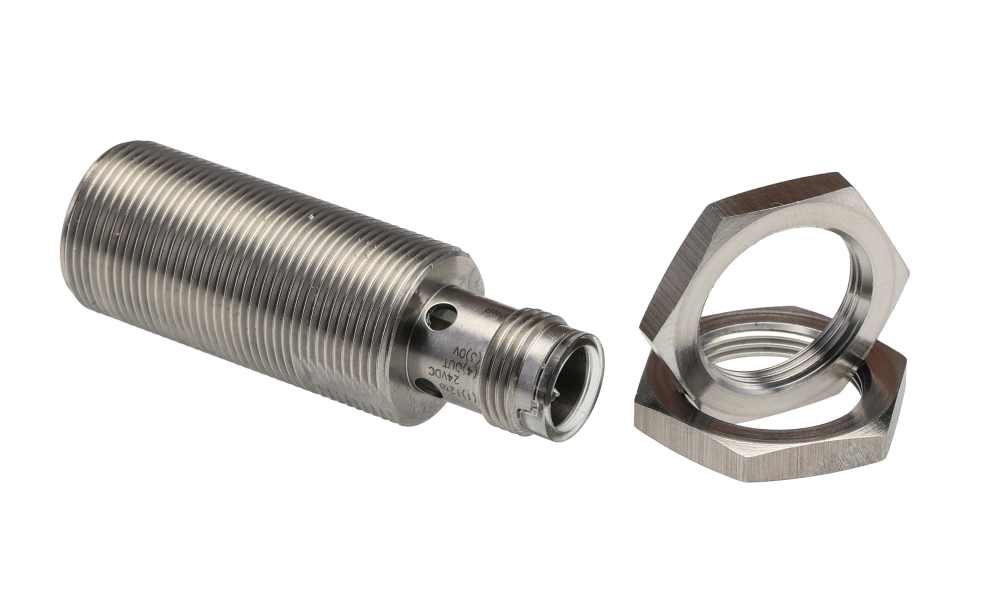 Omron E2A-S18KS08-M1-B1, Inductive Threaded Barrel Proximity Sensor, M18, 8 mm Detection, PNP NO, 12 → 24 V dc