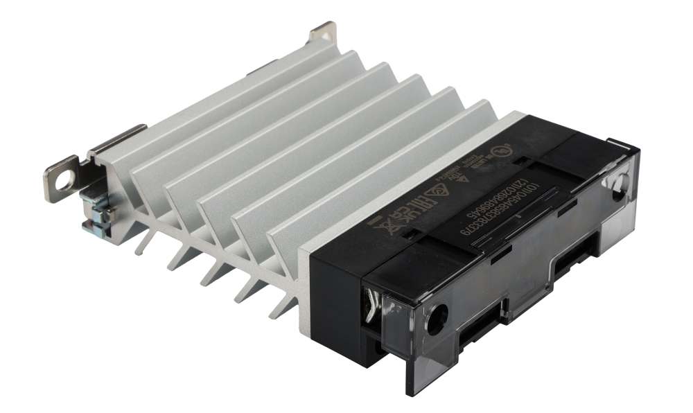 Omron G3PJ-215B-PU DC12-24, G3PJ Series Solid State Relay, 15 A Load, DIN Rail Mount, 264 V ac Load, 24 V dc Control