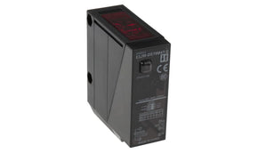 Omron E3JM-DS70M4T-G, Diffuse Photoelectric Sensor, Block Sensor, 700 mm Detection Range