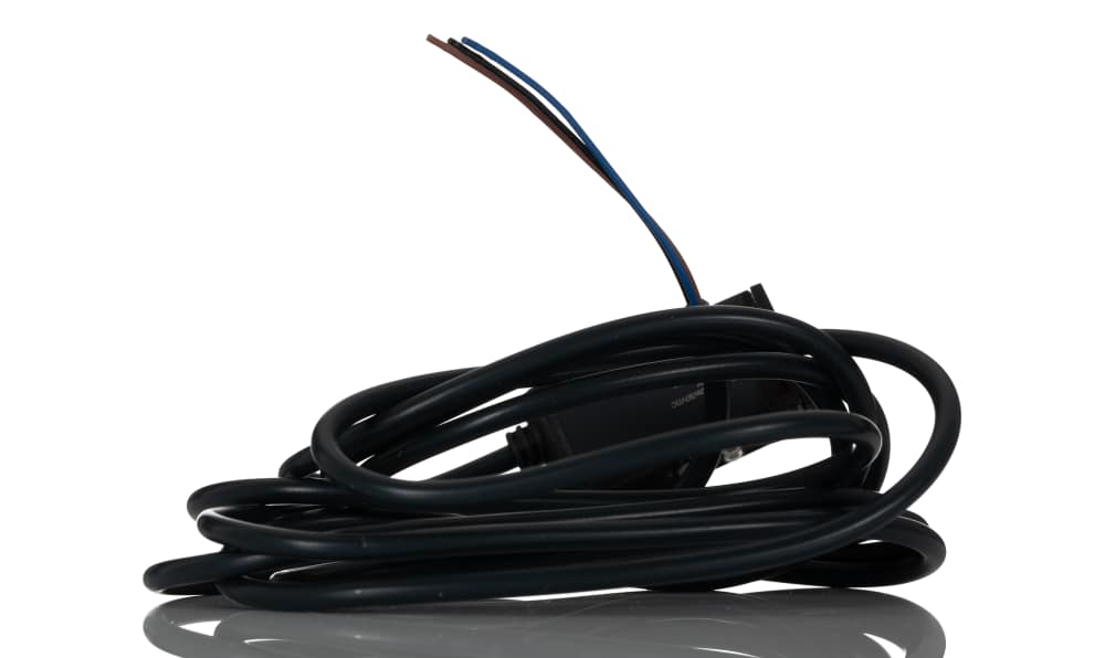 Omron E3S-AR31, Retroreflective Photoelectric Sensor, Block Sensor, 100 mm → 2 m Detection Range