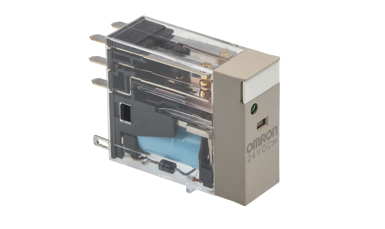 Omron G2R-2-SND-AP3 24VDC (S), Plug In Non-Latching Relay, 24V dc Coil, 5A Switching Current, DPDT