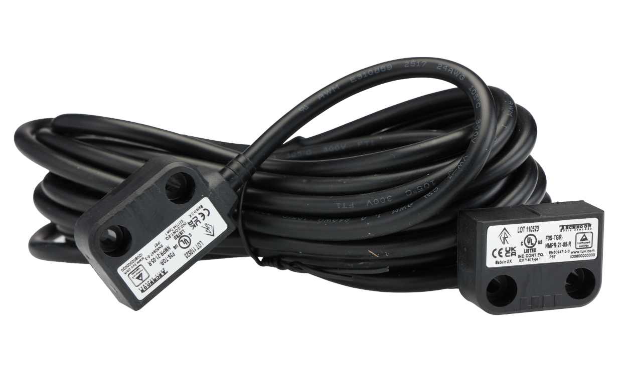 Omron F3S-TGR-NMPR-21-05-R, F3S-TGR-NR Series Magnetic Non-Contact Safety Switch, 24V dc, Polyester Housing, 2NC, 5m Cable