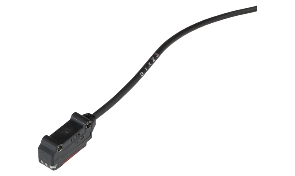 Omron E3T-SL11 2M, Retroreflective Photoelectric Sensor, Block Sensor, 5 mm → 15 mm Detection Range