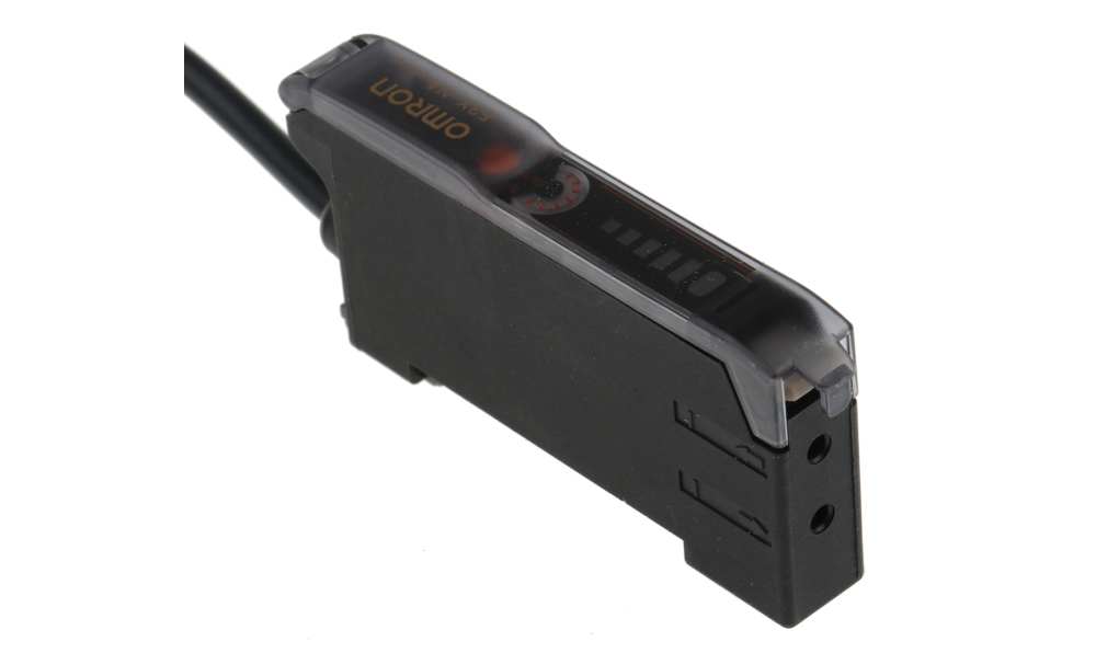 Omron E3X-NA41F 2M, Fibre Optic Sensor, PNP Output, IP50, 12 → 24 V dc