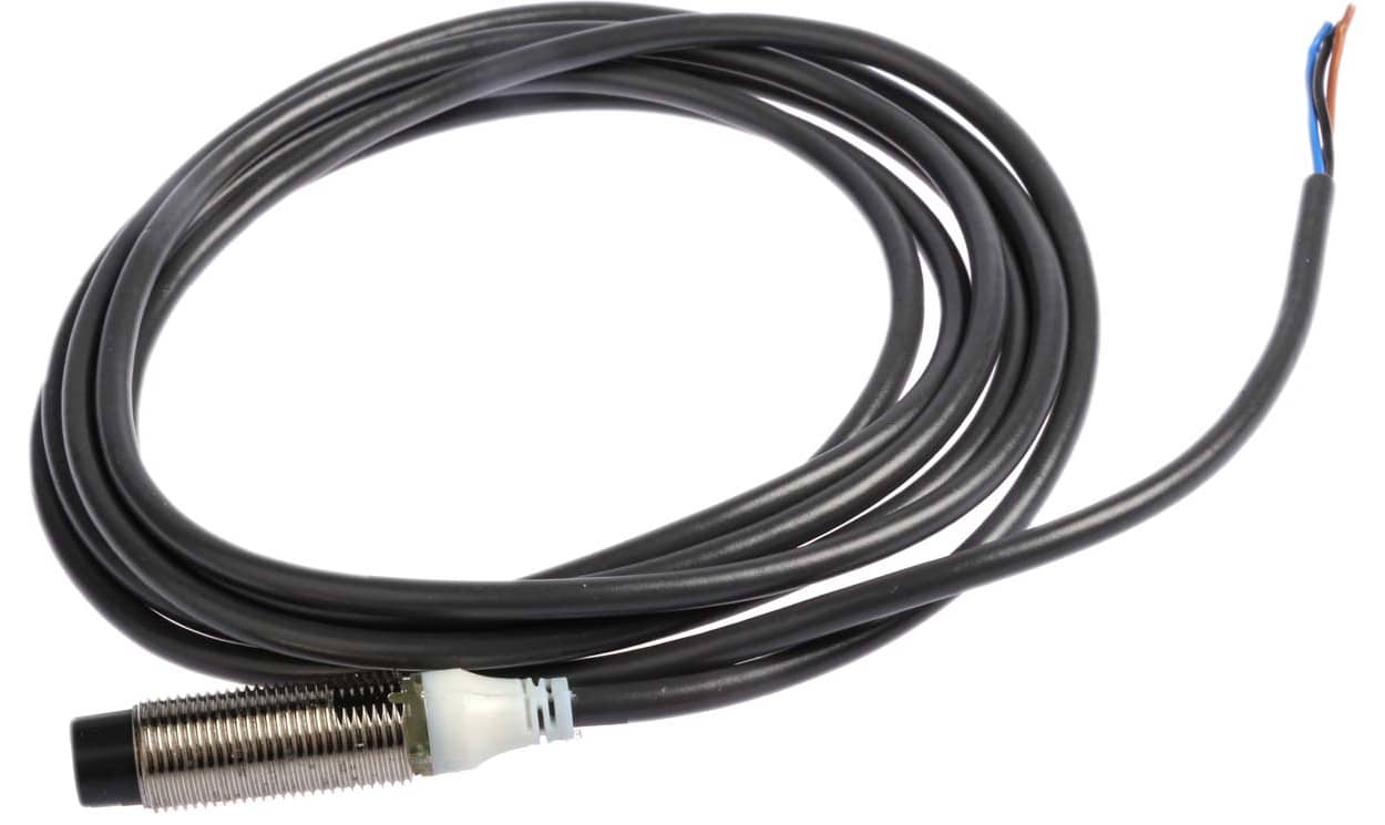 Omron E2AM12KN08WPC12M, Inductive Threaded Barrel Proximity Sensor, M12, 8 mm Detection, NPN NO, 12 → 24 V dc