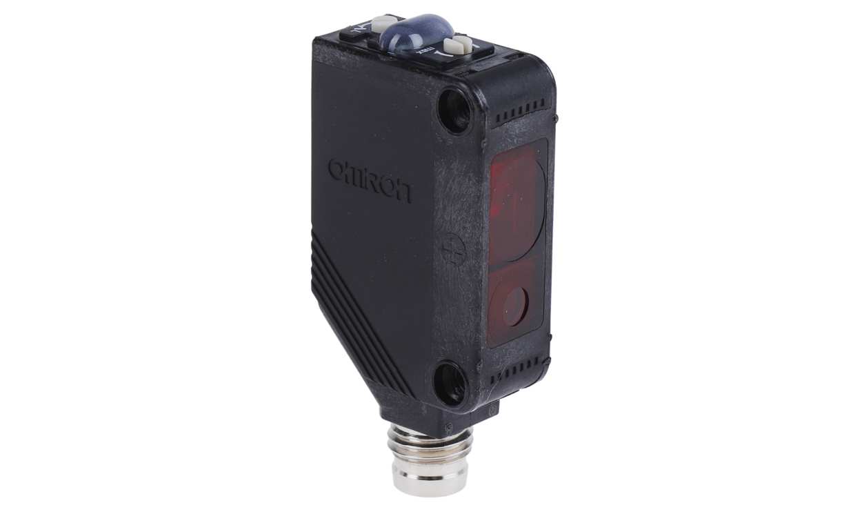 Omron E3Z-LL86, Background Suppression Photoelectric Sensor, Block Sensor, 20 mm → 300 mm Detection Range - generaltechuae