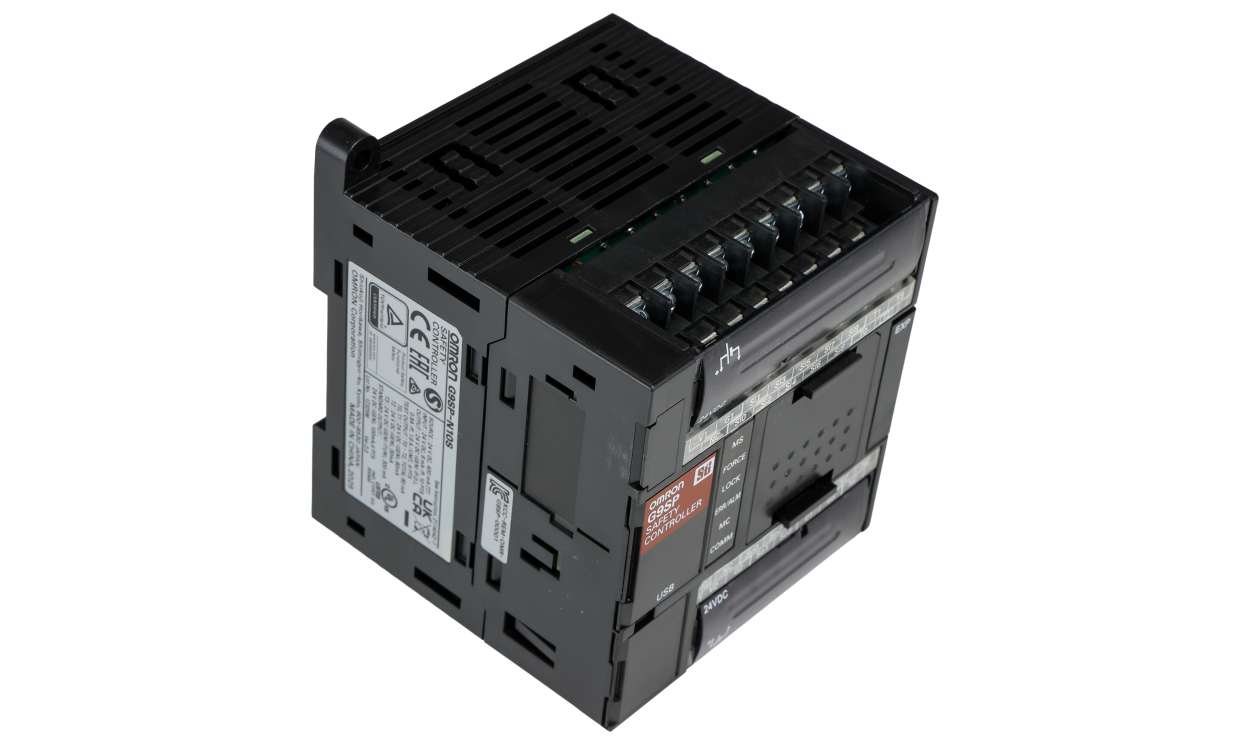 Omron G9SP-N10S, G9SP Series Safety Controller, 10 Safety Inputs, 4 Safety Outputs, 24 V dc - generaltechuae