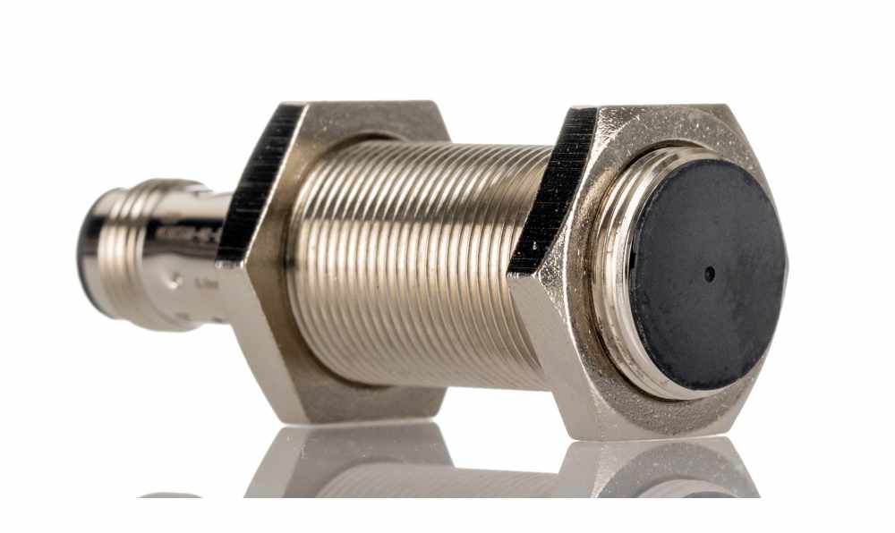 Omron E2B-M18KS08-M1-B1, Inductive Threaded Barrel Proximity Sensor, M18, 8 mm Detection, PNP NO, 12 → 24 V dc