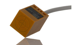 Omron TL-Q5MC1 2M, Inductive Block Proximity Sensor, 5 mm Detection, NPN NO, 12 → 24 V dc