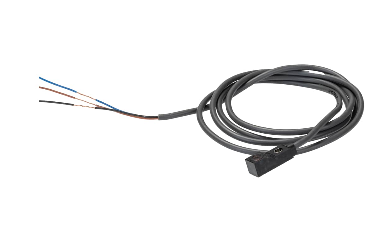 Omron E2S-W25 1M, Inductive Block Proximity Sensor, 2.5 mm Detection, PNP NO, 12 → 24 V dc - generaltechuae