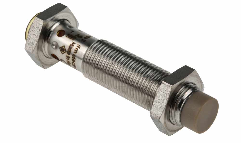 ifm KF5002, Capacitive Threaded Barrel Proximity Sensor, M12, 12 mm Detection, PNP NO, 10 → 36 V dc