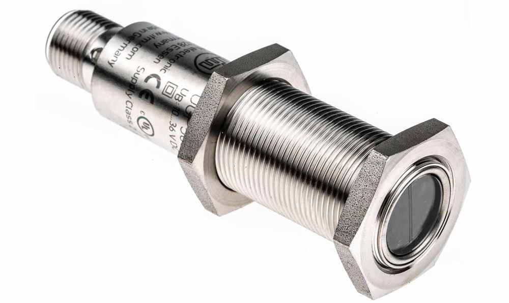 ifm OGP500, Retroreflective Photoelectric Sensor, Barrel Sensor, 30 mm → 5 m Detection Range