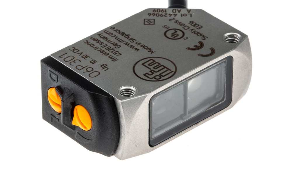 ifm O6P301, Retroreflective Photoelectric Sensor, Block Sensor, 50 mm → 5 m Detection Range