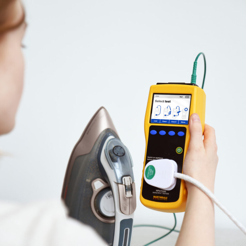 Martindale MARHPAT550 | HPAT550 Rechargeable PAT Tester | Colour display, measured values - generaltechuae (4)