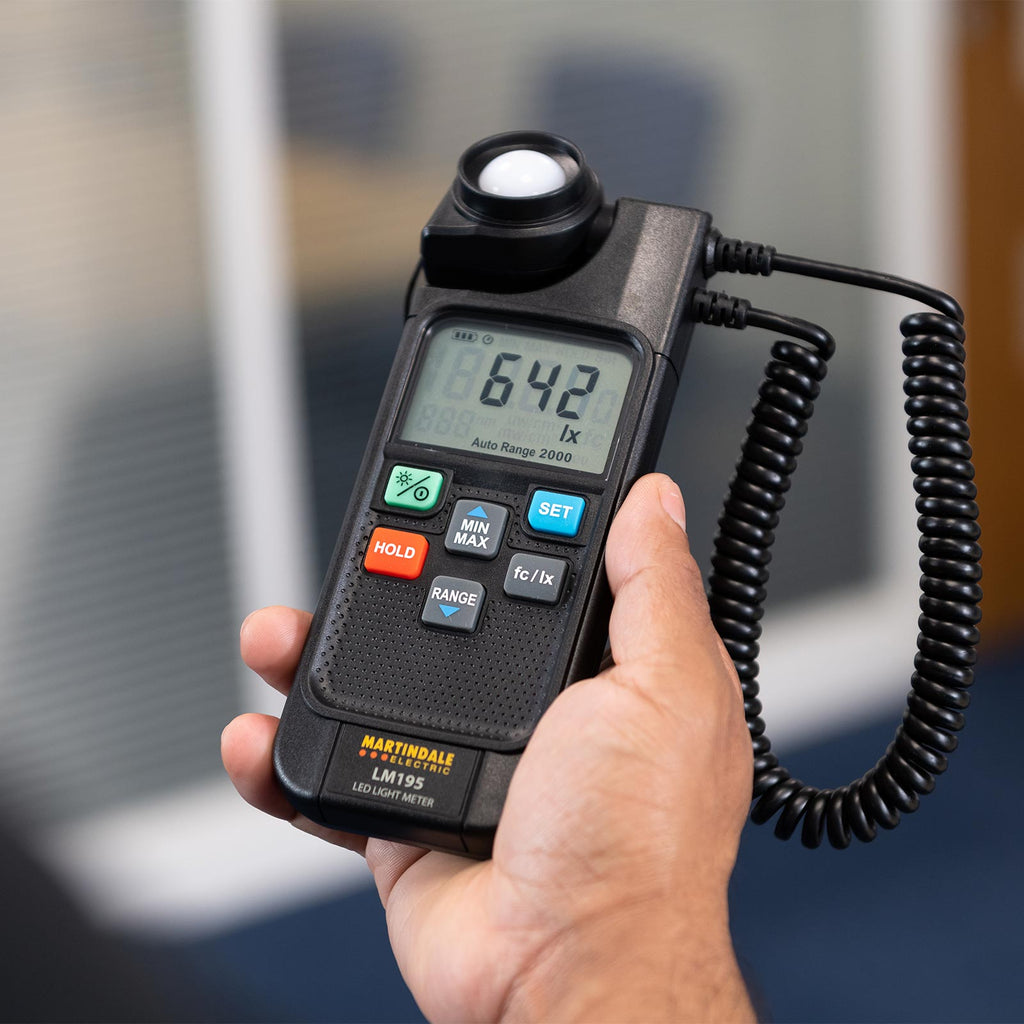 Martindale MARLM195 | LM195 LED Light Meter | 200,000 lux, LED Correction - generaltechuae (2)