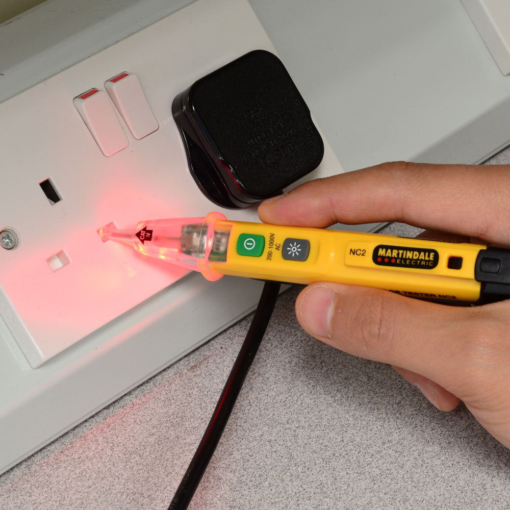 Martindale MARNC2 | NC2 Non-Contact Voltage Tester | 200–1000V AC - generaltechuae (3)