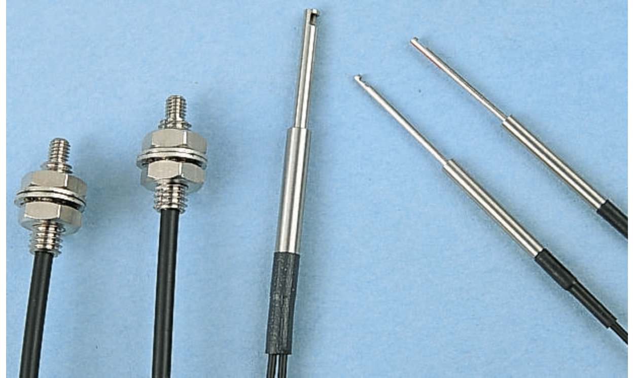 Omron E32-L25, Plastic Fibre Optic Sensor 3.3 mm, IP67 - generaltechuae