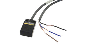 Omron TL-W5MD1 2M, Inductive Block Proximity Sensor, 5 mm Detection, 2-Wire NO, 12 → 24 V dc