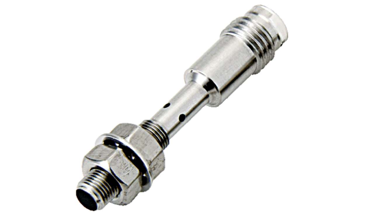 Omron E2E-S05S12-MC-C1, Inductive Threaded Barrel Proximity Sensor, M5, 1.2 mm Detection, NPN NO, 10 → 30 V dc - generaltechuae