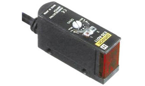 Omron E3S-AT86, Through Beam Photoelectric Sensor, Block Sensor, 7 m Detection Range