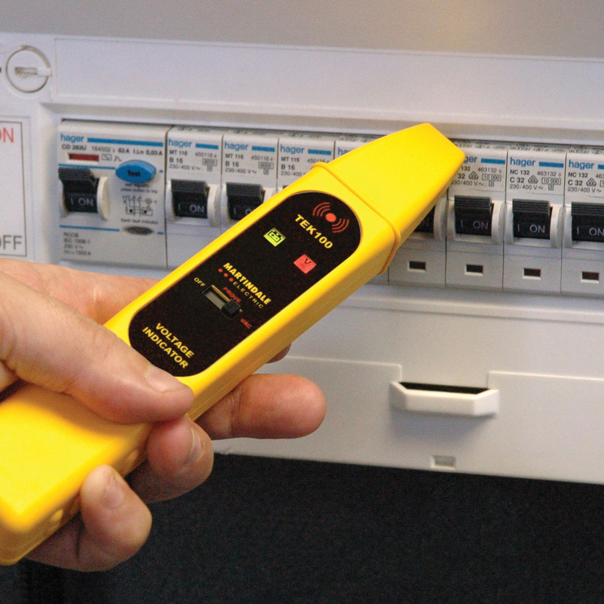 Martindale MARTEK100 | TEK100 Non-Contact Voltage Detector | 100–600V AC - generaltechuae (2)