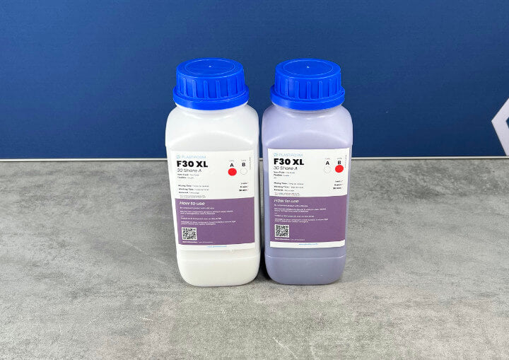 Plastiform VR-F30XL-1 | F30 XL Flexible Replication Compound | 1.7 L bottles, 30 Shore A - generaltechuae
