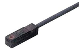 Omron E2S-W25 5M, Inductive Block Proximity Sensor, 2.5 mm Detection, PNP NO, 12 → 24 V dc