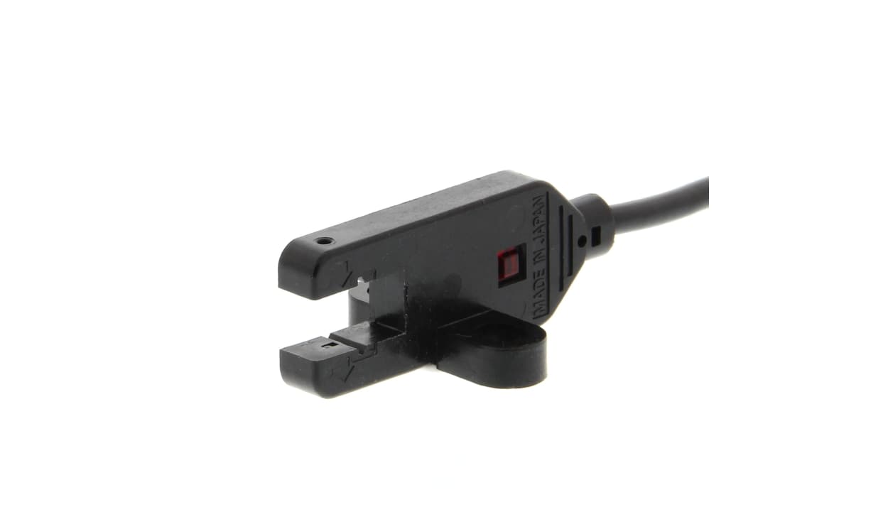 Omron EE-SX772P, Through Beam Photoelectric Sensor, Slot Sensor, 5 mm Detection Range