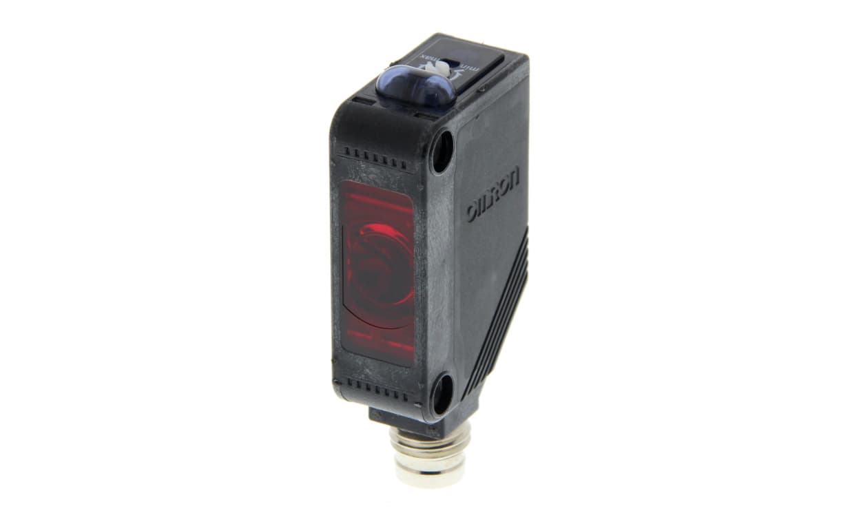 Omron E3Z-T81C-G0SRD-CN, Through Beam Photoelectric Sensor, 15 m Detection Range