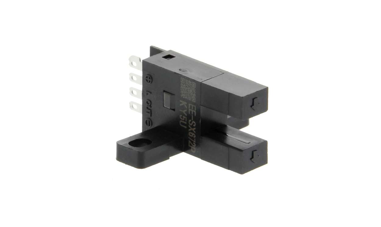 Omron EE-SX672R, Through Beam Photoelectric Sensor, 5 mm Detection Range