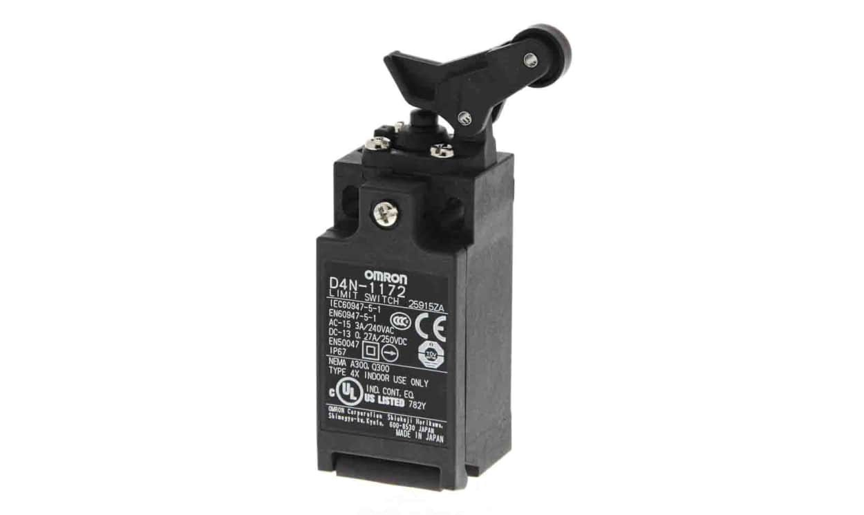 Omron D4N-1172, Roller Lever Limit Switch, 1NC/1NO, IP67, DPST, Metal Housing, 240V ac Max, 10A Max