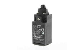 Omron D4N-4C32, Roller Plunger Limit Switch, 2NC/1NO, IP67, DPST, Metal Housing, 240V ac Max, 10A Max