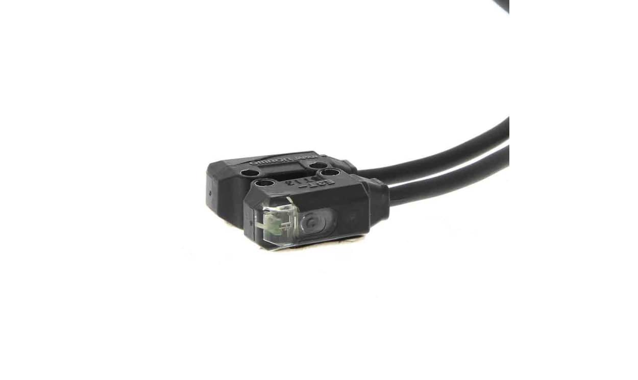 Omron E3T-ST13 5M, Through Beam Photoelectric Sensor, Block Sensor, 1 m Detection Range - generaltechuae