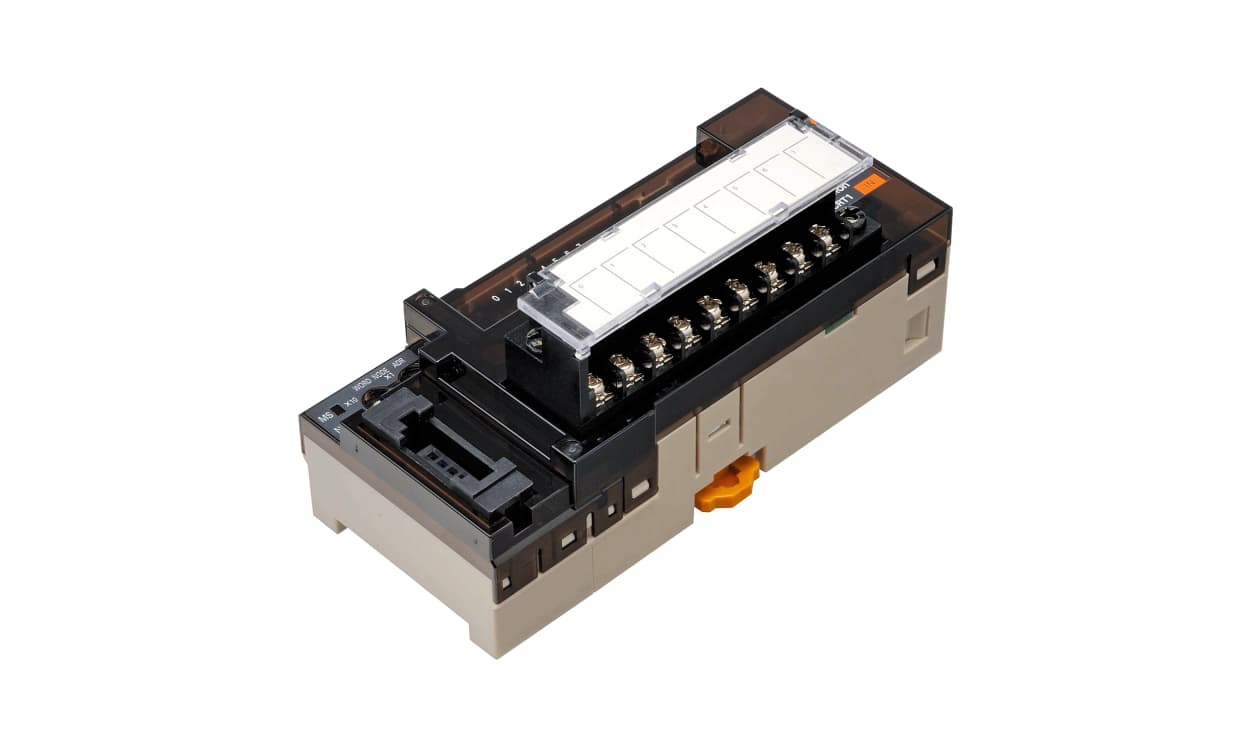 Omron CRT1-ID08-1, I/O Unit - generaltechuae