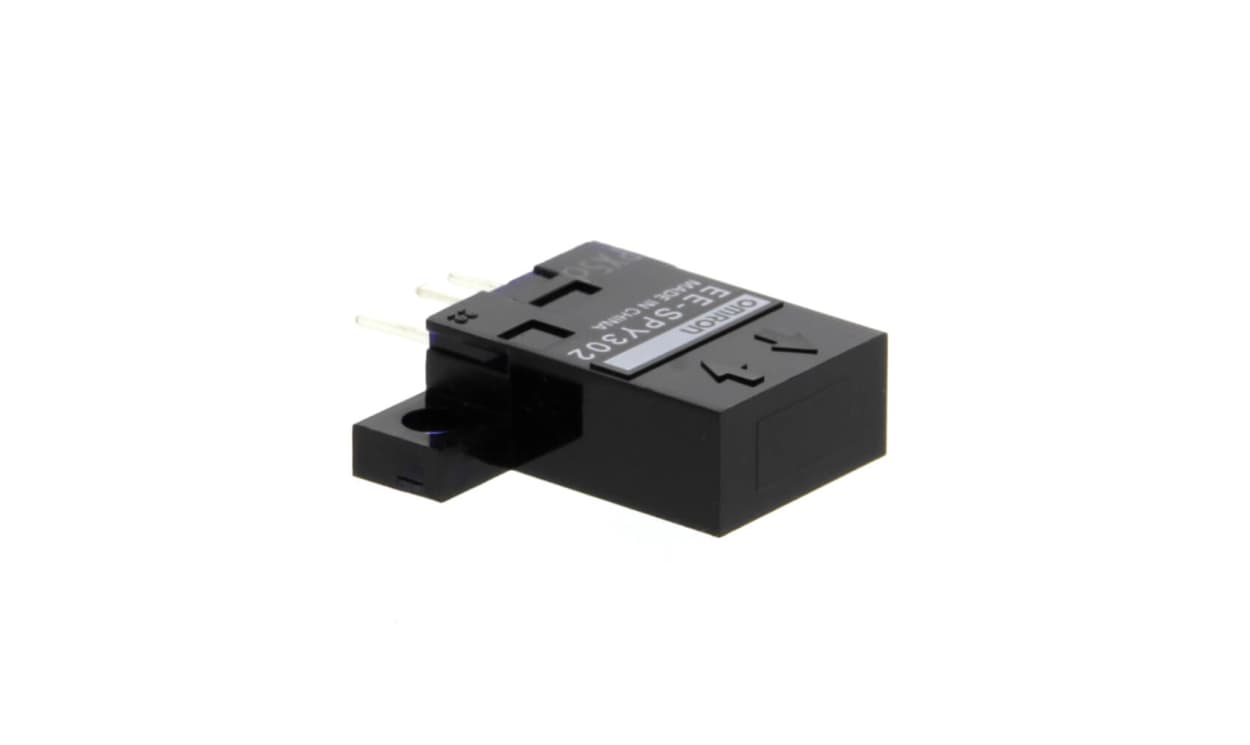 Omron EE-SPY302, Retroreflective Photoelectric Sensor, Block Sensor, 5 mm Detection Range