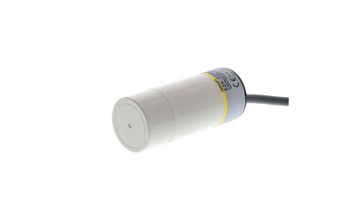 Omron E2K-C25ME2 2M, Capacitive Smooth Barrel Proximity Sensor, 25 mm Detection, NPN NC, 12 → 24 V dc - generaltechuae