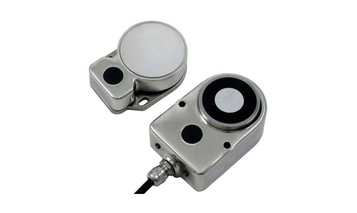 Omron D40ML-P2-B-M12, D40ML Series Safety Interlock Switch, NC, Actuator Actuator Included, Plastic, Magnet Lock