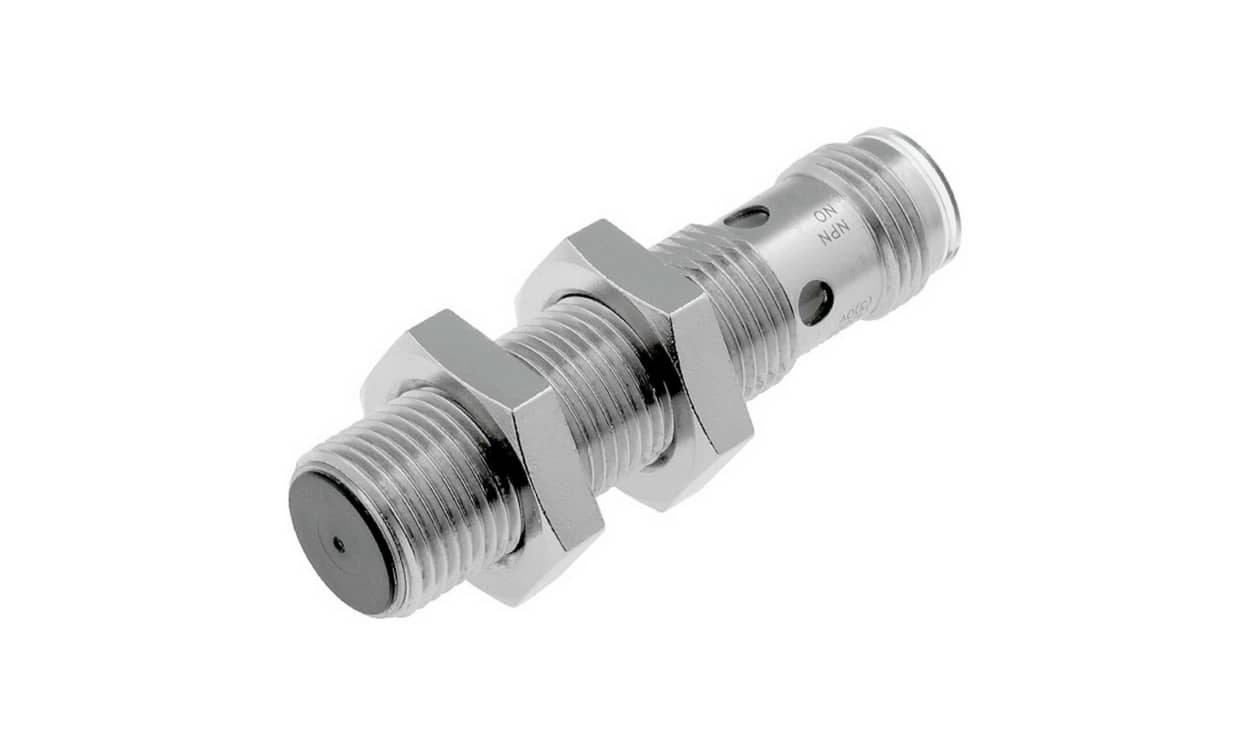Omron E2A-S12KS04-M1-B1, Inductive Threaded Barrel Proximity Sensor, M12, 4 mm Detection, PNP NO, 12 → 24 V dc - generaltechuae