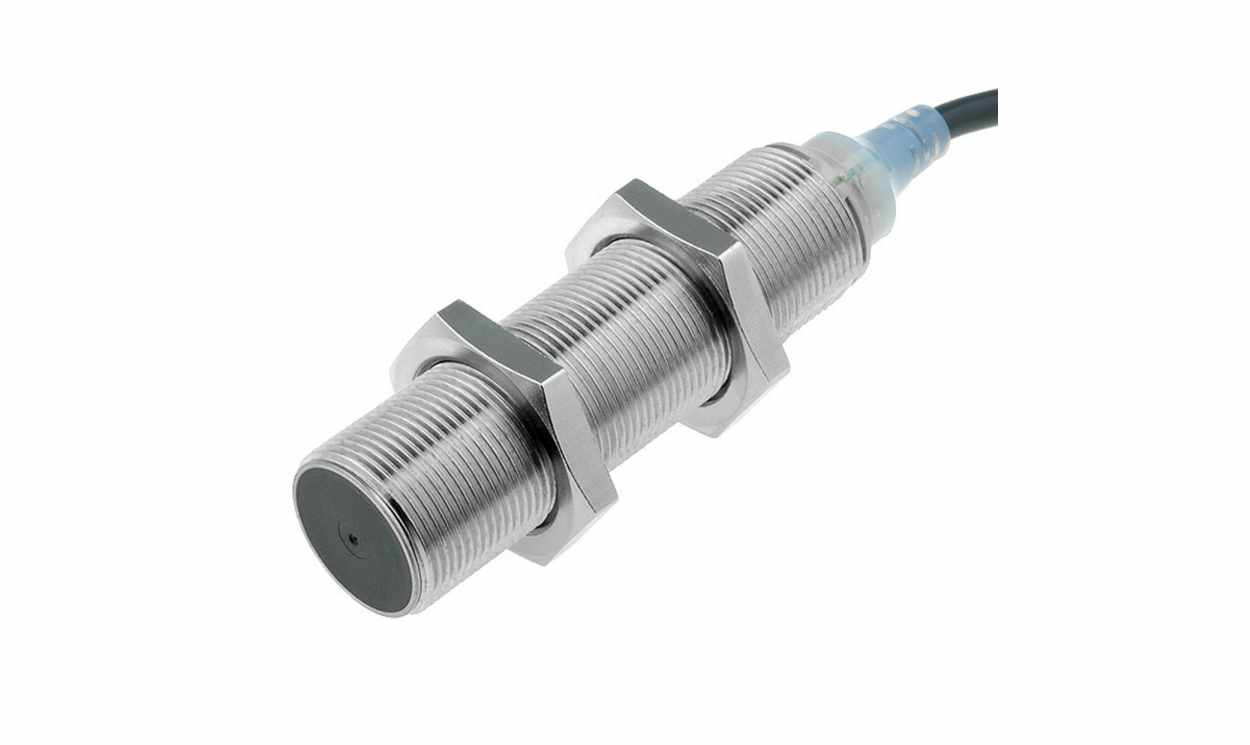 Omron E2A-S18LS08-WS-C1 2M, Inductive Threaded Barrel Proximity Sensor, M18, 8 mm Detection, NPN NO, 12 → 24 V dc - generaltechuae