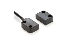 Omron F3S-TGR-NMPR-21-10, F3S-TGR-N_R Series Magnetic Non-Contact Safety Switch, 24V dc, Plastic Housing, NO/2NC, 10m Cable