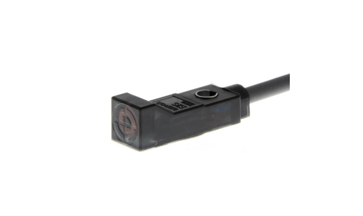 Omron E2S-Q25 1M, Inductive Block Proximity Sensor, 2.5 mm Detection, PNP NO, 12 → 24 V dc - generaltechuae