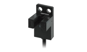 Omron EE-SX674-WR 1M, Through Beam Photoelectric Sensor, Fork Sensor, 5 mm Detection Range