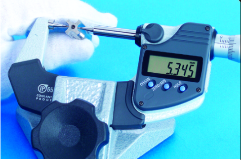 Mitutoyo 342-363-30 Digital Point Micrometer IP65
Inch/Metric, 2-3", 30° Tip - generaltechuae