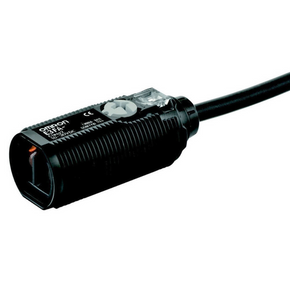 Omron E3FA-RP11 2M, Retroreflective Photoelectric Sensor, Barrel Sensor, 100 mm → 4 m Detection Range